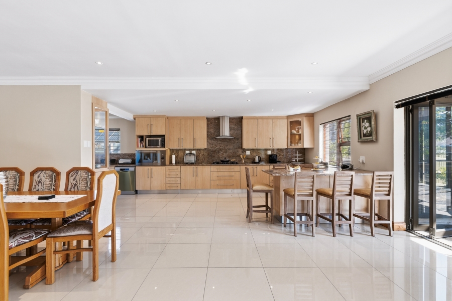 3 Bedroom Property for Sale in Pinelands Western Cape